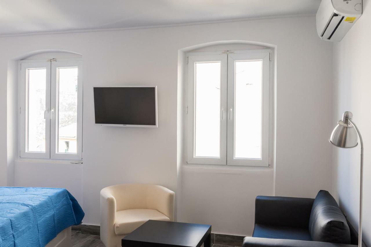 Corfu Downtown Suites Extérieur photo